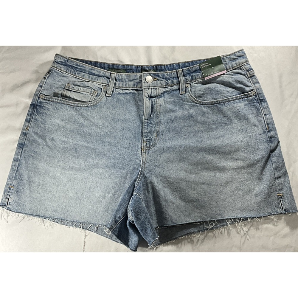 Wild Fable Blue Distressed Mid-Rise Midi Denim Shorts Women's Size 17